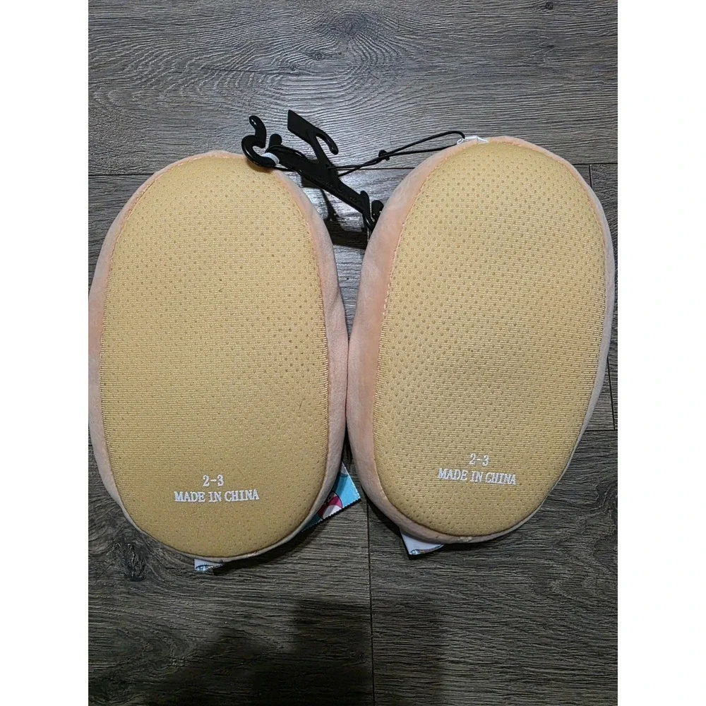 New - Squishmallows - Dabria The Doughnut Child Slippers - Size 2/3